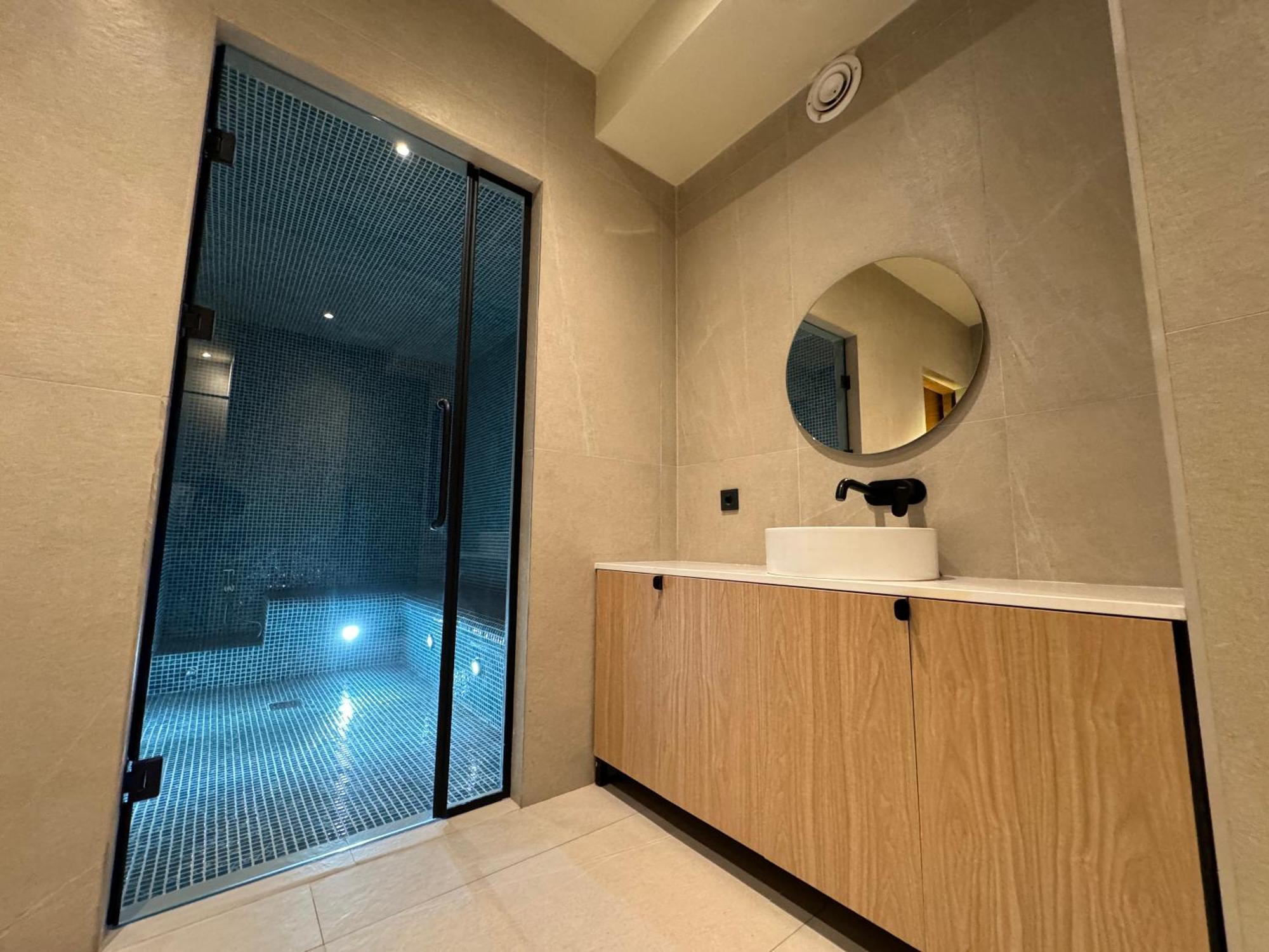 Tbilisi Edition - Design Hotel & Private Spa מראה חיצוני תמונה