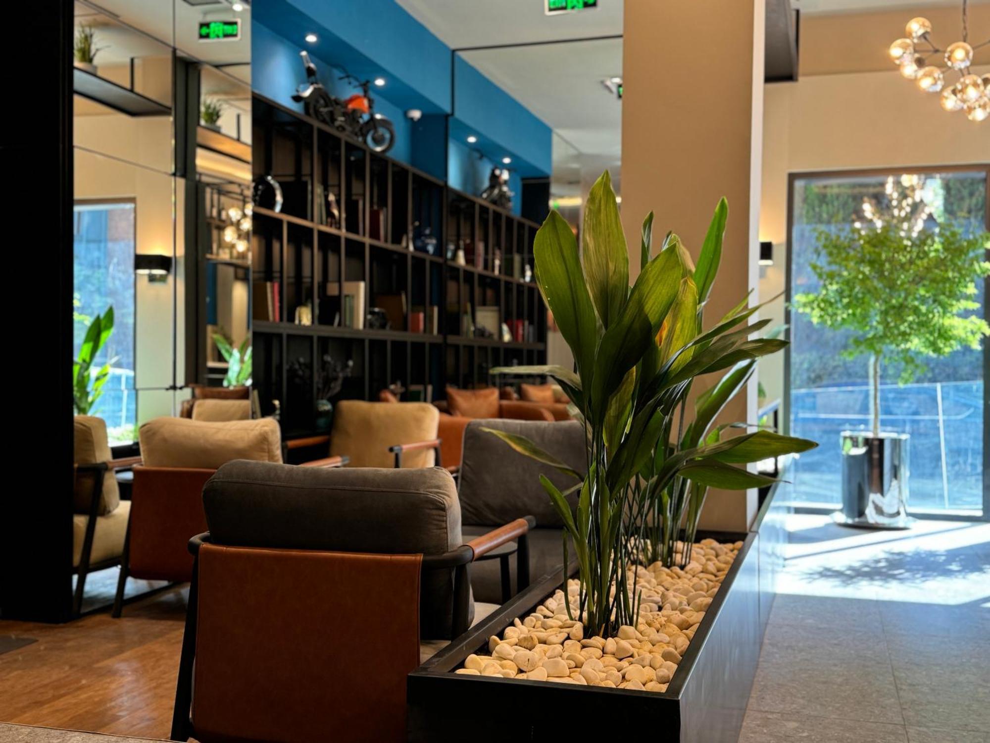 Tbilisi Edition - Design Hotel & Private Spa מראה חיצוני תמונה