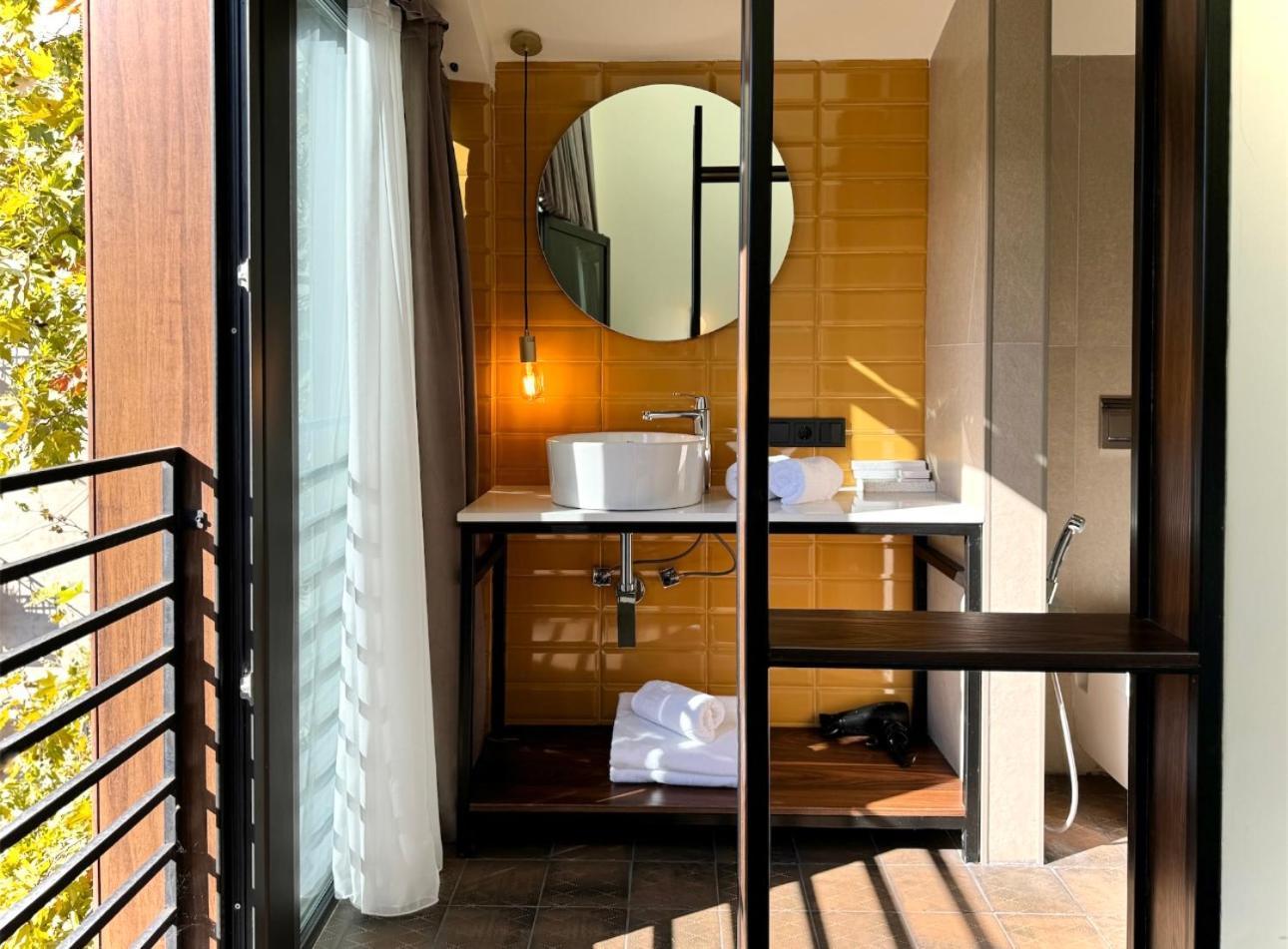 Tbilisi Edition - Design Hotel & Private Spa מראה חיצוני תמונה